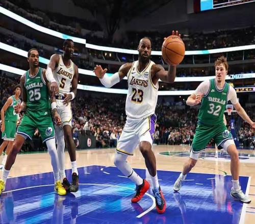 湖人逆转独行侠！詹姆斯末节轰11+3+2，41岁的他2大能力仍是顶级