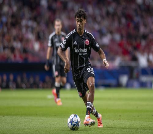 巴萨和曼城对22岁左后卫N布朗感兴趣，法兰克福标价6500万欧元_德甲直播