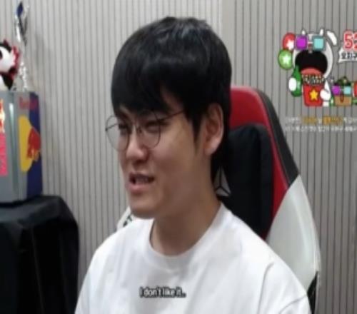 Guma：我最标志性的烬和卢锡安竟然没玩！所以考虑做女枪和芸阿娜