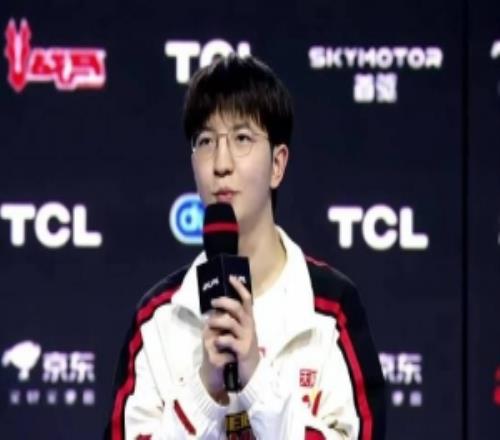 ELK：希望我们年前能有一个好成绩吧，我们也不想打骑士之路