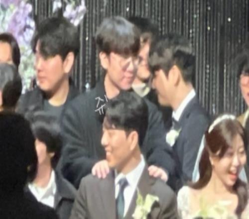 Helper教练婚礼RulerChovyCanyon等知名职业选手到场