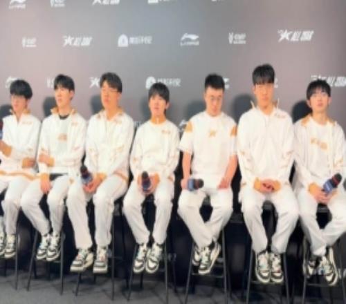 Flandre谈jiejie的赛恩：我的评价是他开了能回城只能说他运气好