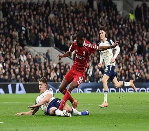 伊萨克遭范德芬剪刀脚，伤病分析师：前者很大可能伤缺810周