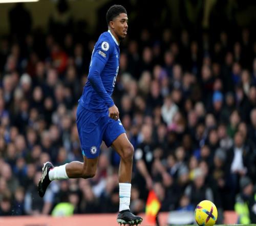 切尔西官网刊法纳去年采访庆祝25岁生日因德罗巴的情怀热爱蓝军_英超直播