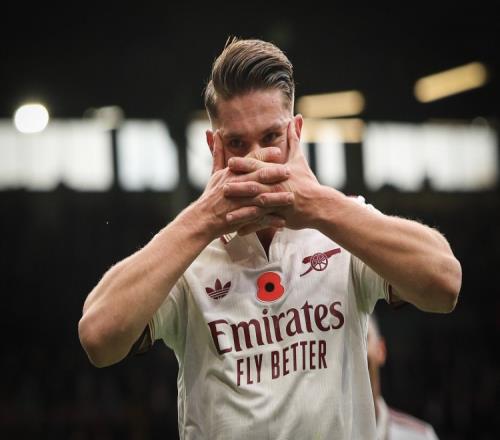 约克雷斯在19场比赛中攻入6球，未能达到阿森纳的期望，与队友之间缺乏默契_英超直播