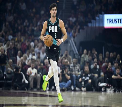 苏群前瞻开拓者引领小球潮流阿夫迪亚本赛季有望入选全明星_NBA直播