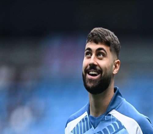 世体报道巴萨计划明夏引进新中卫理想人选格瓦迪奥尔与巴斯托尼_西甲直播