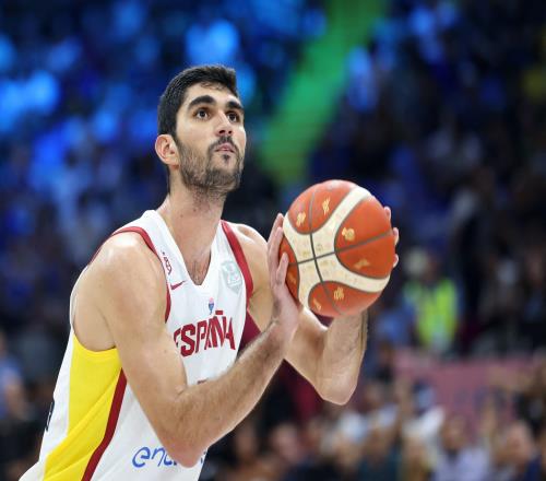 阿尔达马：由于伤病的困扰我们赛季初确实面临挑战但漫长的赛季中坚持才是关键_NBA直播