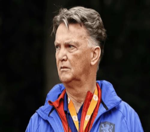 鬼才范加尔为国家队聘请排球教练训练守门员扑点