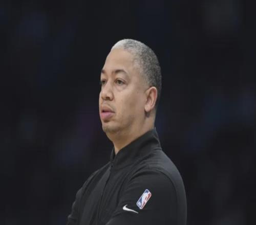 还差4场！恭喜哈登！终于能解脱了...