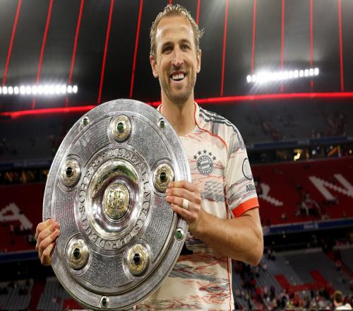 凯恩：赢得德甲冠军是今年最佳足球时刻，那份喜悦难以言表