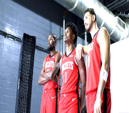 NBA最新战力榜更新！火箭跌至第6，湖人守住第7，快船跌至倒数第4