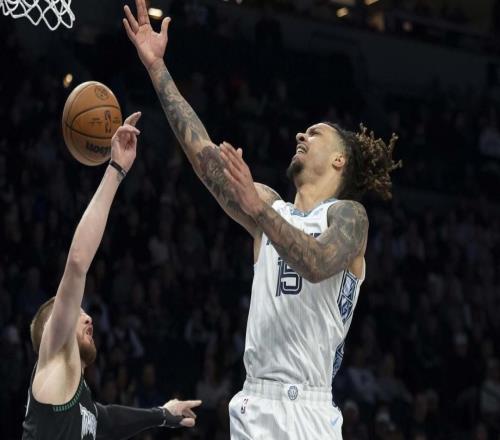 坏消息，灰熊队布兰登克拉克因小腿拉伤至少缺席三周