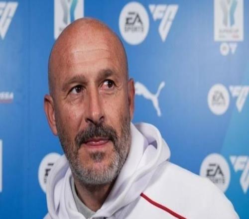 意大利诺：奖杯太美了，我一直在看，谁不想举起它呢