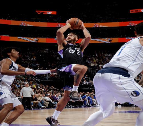 反转！中国男篮首位归化球员改回美国籍经纪公司：依然是中国籍