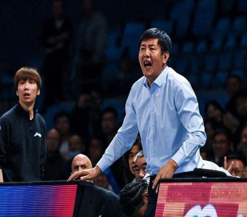 媒曝！CBA57岁主教练下课！成绩五战四负，外籍助教被扶正