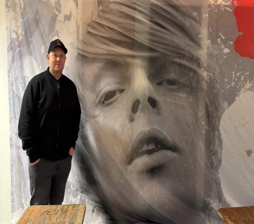 TA：旗帜与歌声并行，球迷组织让曼联主场再度鲜活