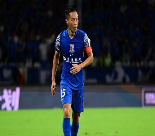 不走了！本土中场王牌核心继续留队，上海申花做了一个最明智决定