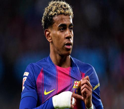 巴塞罗那巨星在2025年底荣膺欧洲最佳盘带手