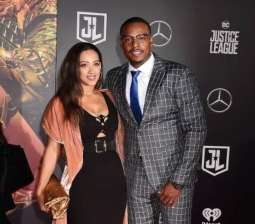 皮尔斯评选最佳场景时习惯性偏见确定浴缸好于淋浴海滩车内赞美镜子前的独特魅力_NBA直播