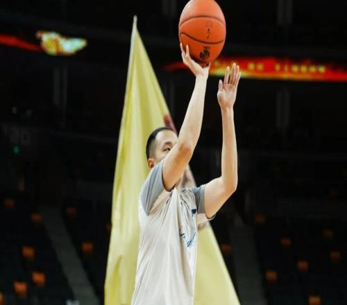 徐杰“彩虹”降临，雨过总会天晴