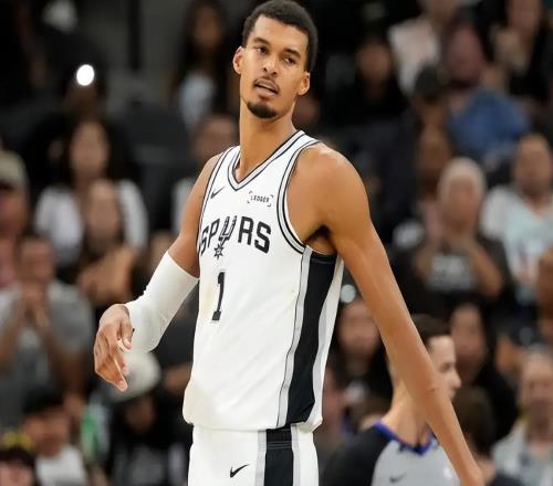 NBA西部最新排名出炉！马刺第2，掘金第，火箭第4，太阳第7