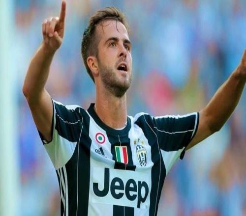 35岁皮亚尼奇确认退役：我不再是一名足球运动员，而是父亲