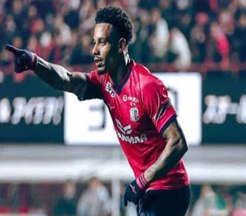 左米神右拉缸！于汉超不续命了申花连薅两大巴西杀手司机打433