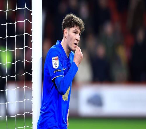 TA谈利物浦外租球员：埃利奥特没有召回条款，维拉不可能买断