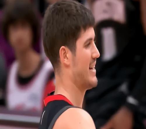 火箭117100骑士！无解不是大胜，是乌度卡评价小谢，他憋了一年