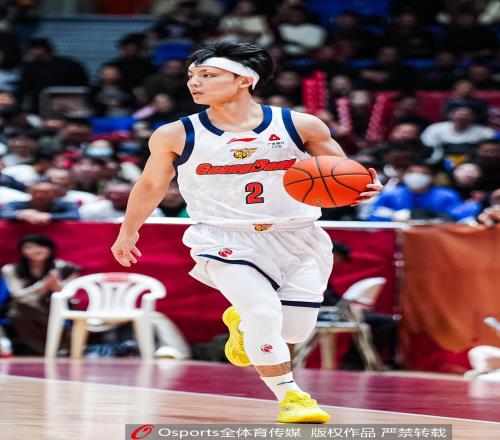 媒体人：广东的过程简直是灾难结果更是一塌糊涂徐杰成为了广东唯一的希望_CBA直播