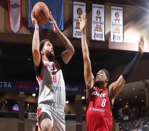 疯狂出手却换来疯狂打铁，火箭二队强力得分手也太不稳定了吧