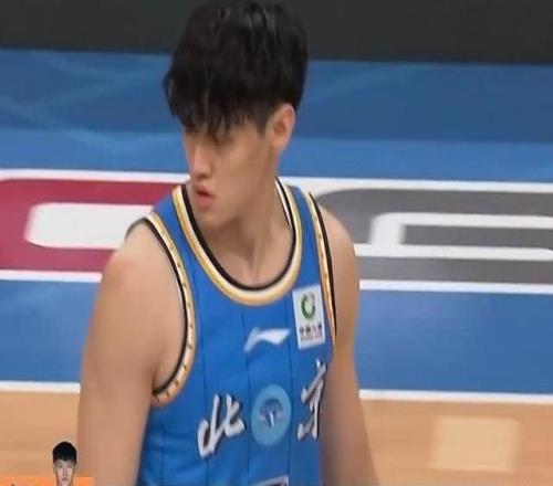 曾凡博：很幸运又一次站上CBA舞台展望下一战vs卫冕冠军广厦