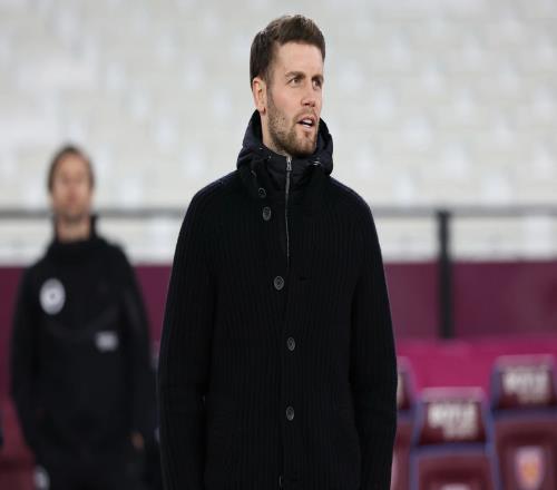 已敲定格罗斯许尔策勒：我们对他评价很高，让我们拭目以待