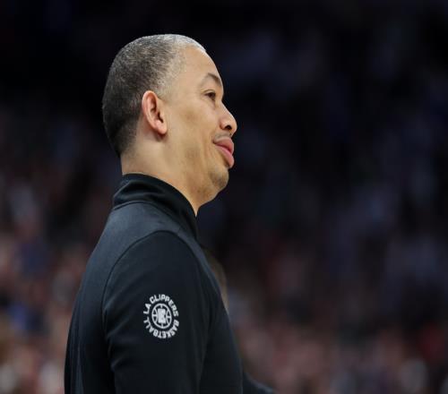 杀疯！快船6连胜，合计净胜122分，场均大胜20.3分啊，太残暴了