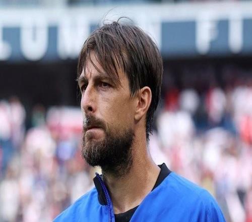 斯基拉：利雅得新月重启签下国米后卫阿切尔比的谈判