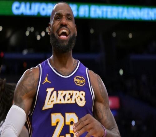 底薪回骑士不比在湖人香詹皇决定四新下家曝光，不受东契奇的气