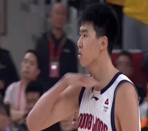 争议！CBA官方罚单：徐昕“割喉”庆祝罚2万林孝天同样动作未罚