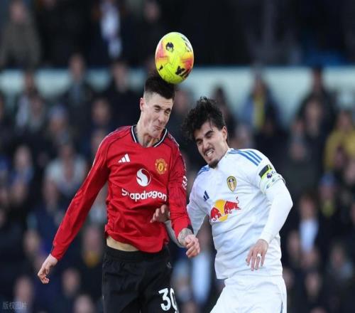 不如霍伊伦8500万水货气笑曼联！2次离谱吐饼+获6.1分3个月0球