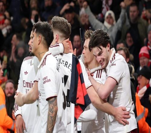 赛季前20场15胜，为阿森纳队史联赛同期第三多