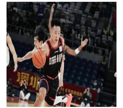 CBA卡位战，深圳胜浙江，贺希宁成焦点