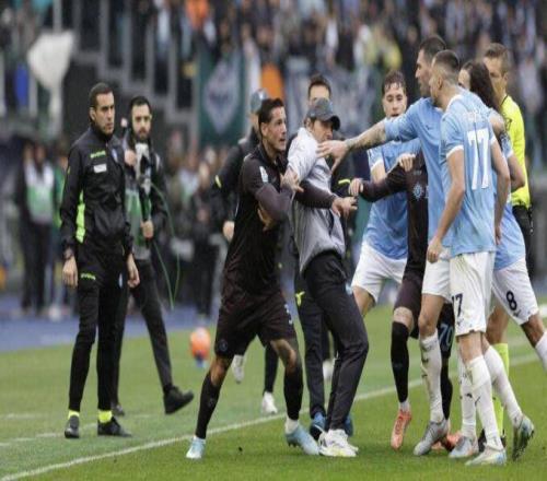 20！意甲卫冕冠军暂升第2，火爆3红6黄：两队群殴+56岁孔蒂拉架