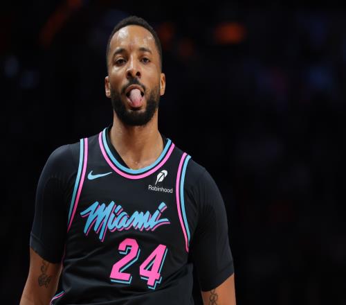 鲍威尔表示不会为了休息而休息，也不会因小伤小痛而不参赛_NBA直播