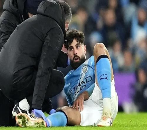 “伤病魔咒”再袭曼城！防线遭打击，争冠之路蒙上阴影