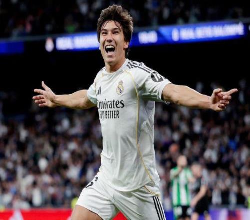 7万人鼓掌！皇马21岁小将封神战：完美戴帽佛爷亲自祝贺