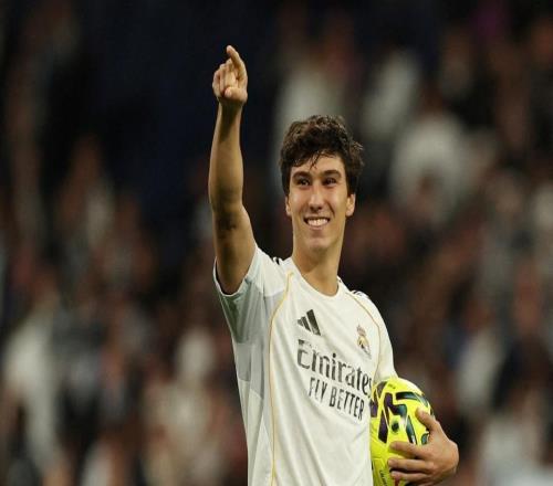 龙塞罗：7万多球迷为贡萨洛起立鼓掌，皇马的青训制造从未停止