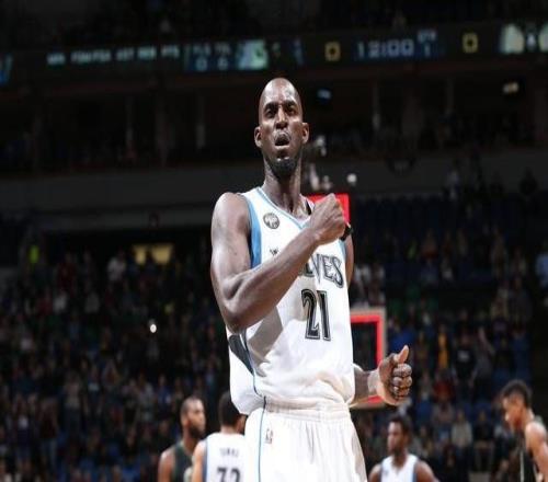 斯托克顿不拦着历史助攻王也是詹姆斯的