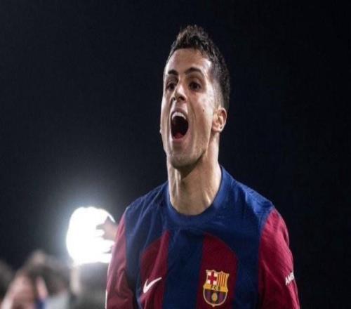 罗马诺：巴萨向新月报价坎塞洛，形式为租借+承担小部分工资