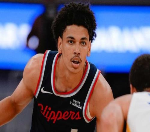 次轮50号秀生涯之夜！轰20+7弥补哈登空缺拿63万成快船超级奇兵