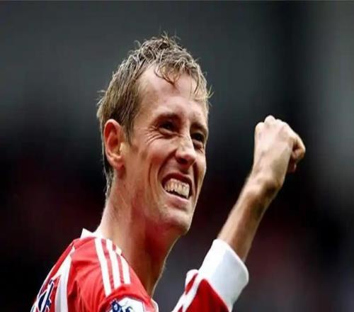 克劳奇觉得维尔茨可以喘口气了，斯洛特还要稳固中场的屏障